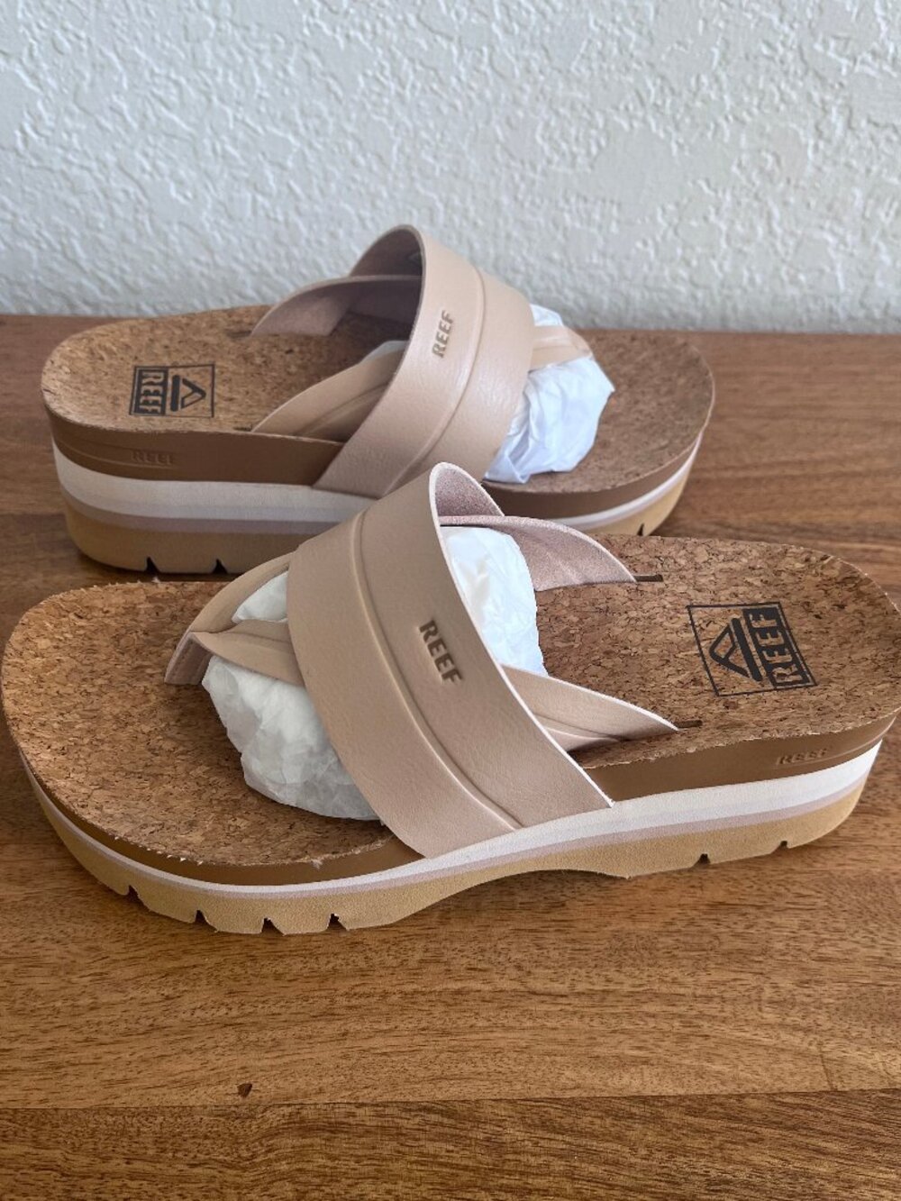 NEW! Reef Vista Higher Savanah Platform Thong Comfort Sandal In Seashell/Nude 5 - Picture 2 of 14